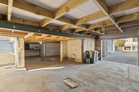 Photo of property in 16 Bulteel Street, New Plymouth, 4310