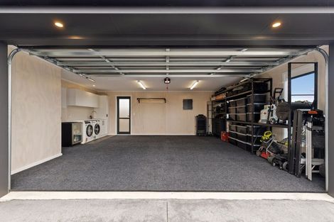 Photo of property in 68 Freedom Drive, Kelvin Grove, Palmerston North, 4414