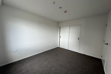 Photo of property in 102/28c Eileen Newey Place, Henderson, Auckland, 0612