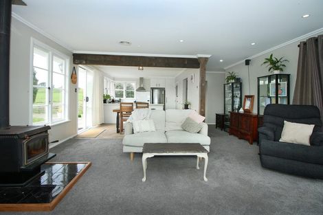 Photo of property in 32 Mccardle Road, Pahiatua, 4984