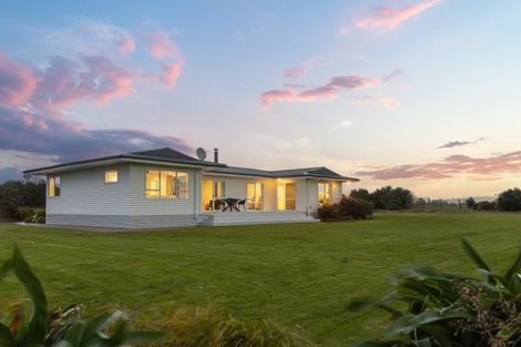 Photo of property in 21 Maclennan Farm Lane, Kaukapakapa, 0871