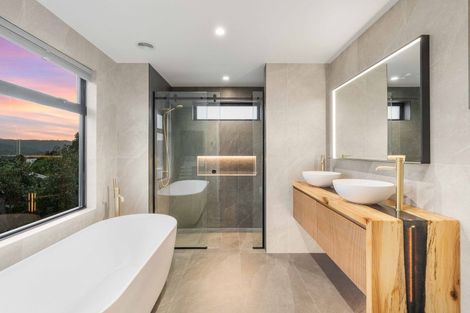Photo of property in 196 Paku Drive, Tairua, 3508