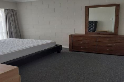 Photo of property in 6-7 Russell Street, Feilding, 4702