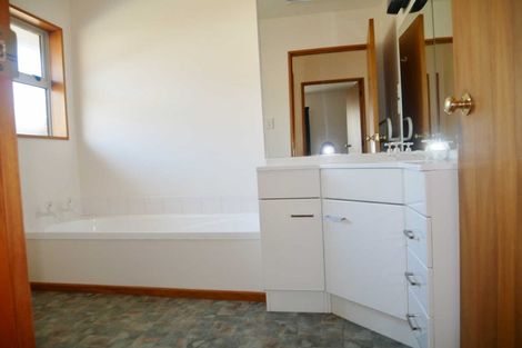 Photo of property in 3/61 Waimairi Road, Upper Riccarton, Christchurch, 8041