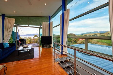 Photo of property in 13 Kotare Place, South Bay, Kaikoura, 7300