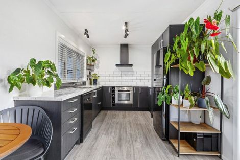 Photo of property in 26 South Belt, Solway, Masterton, 5810