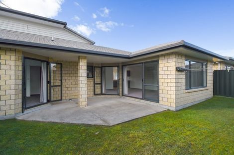 Photo of property in 14/64 Kawaha Point Road, Kawaha Point, Rotorua, 3010