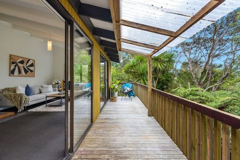 Photo of property in 2/19 Seaview Road, Glenfield, Auckland, 0629