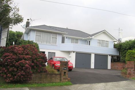 Photo of property in 71 Taylor Terrace, Tawa, Wellington, 5028