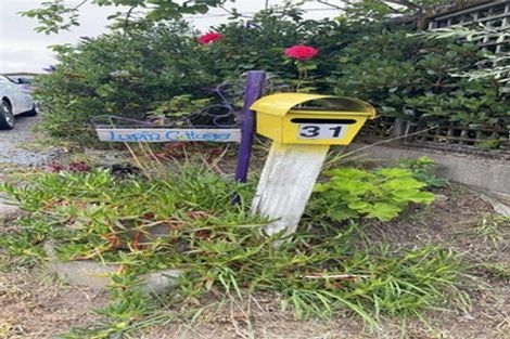Photo of property in 31 Lupin Road, Otaki, 5512
