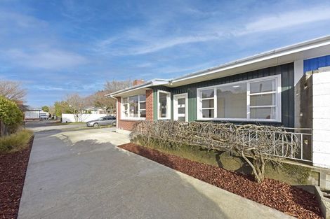 Photo of property in 1/14 Newbridge Place, Ilam, Christchurch, 8041