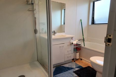 Photo of property in 32 Trimdon Street, Randwick Park, Auckland, 2105