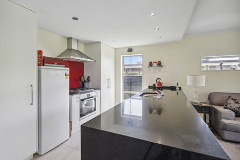 Photo of property in 12 Ruru Place, Levin, 5510