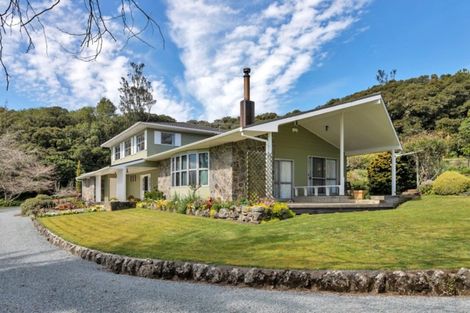 Photo of property in 81 Simons Road, Poroti, Whangarei, 0179