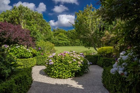 Photo of property in 102 Blackbridge Road, Dairy Flat, Albany, 0794