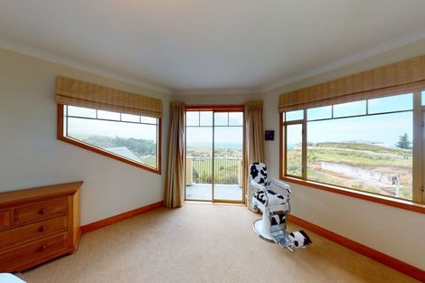 Photo of property in 30 Kaiangaroa Place, Bay View, Napier, 4104