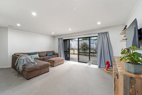 Photo of property in 18a Alexandra Street, Riverhead, 0820