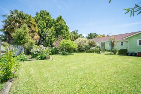 Photo of property in 202 College Street, West End, Palmerston North, 4412