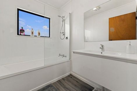 Photo of property in 35 Domain Road, Papamoa Beach, Papamoa, 3118