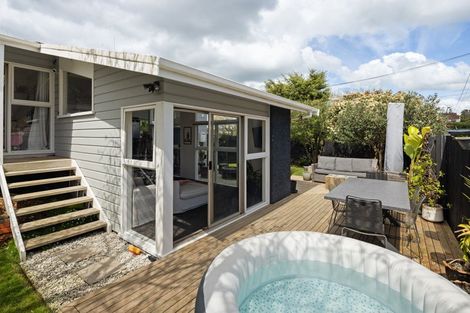 Photo of property in 178 Whatawhata Road, Dinsdale, Hamilton, 3204