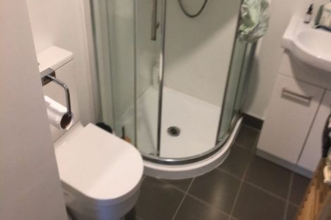 Photo of property in 3/17 Scarboro Terrace, Murrays Bay, Auckland, 0630