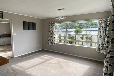 Photo of property in 12 Dorset Street, Picton, 7220