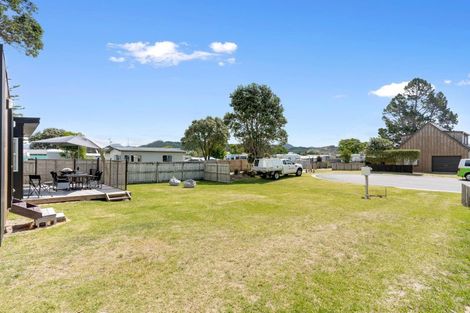 Photo of property in 128 Diana Avenue, Whangamata, 3620