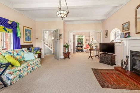 Photo of property in 9 Fitzroy Street, Wadestown, Wellington, 6012