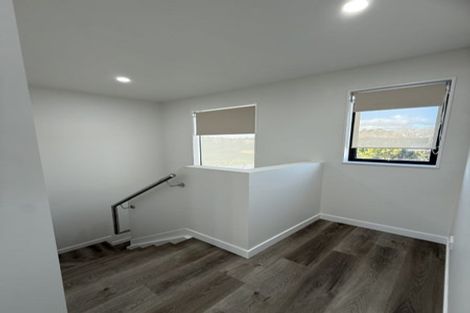 Photo of property in 296d Royal Road, Massey, Auckland, 0614
