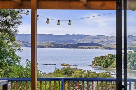 Photo of property in 3 Cambrae Road, Raglan, 3225