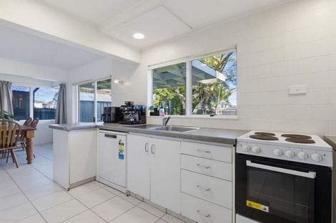Photo of property in 175 Windermere Drive, Poike, Tauranga, 3112