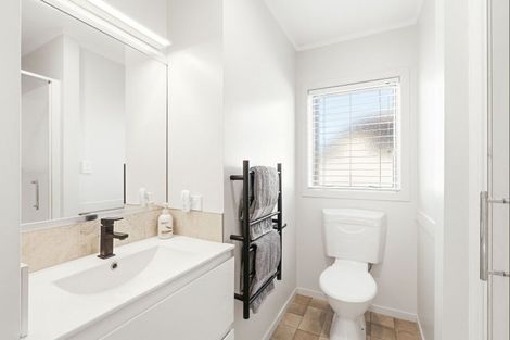 Photo of property in 12a Commons Avenue, Mount Maunganui, 3116