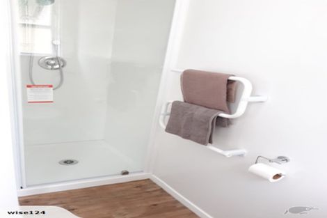 Photo of property in 39 Cardiff Crescent, Cannons Creek, Porirua, 5024