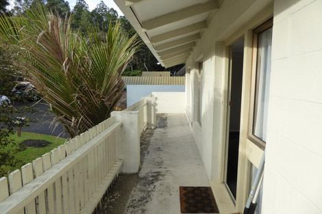 Photo of property in 4 Wyvern Place, Glenfield, Auckland, 0629