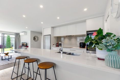 Photo of property in 142 Puhirake Crescent, Pyes Pa, Tauranga, 3112