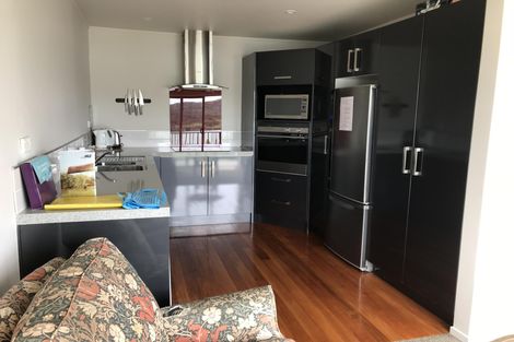 Photo of property in 17 Rose Street, Raglan, 3225