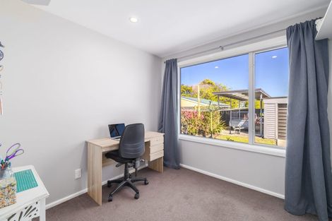 Photo of property in 101 Effingham Street, North New Brighton, Christchurch, 8083