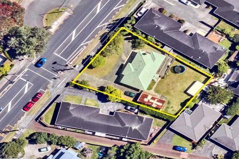 Photo of property in 277 Hobsonville Road, Hobsonville, Auckland, 0618