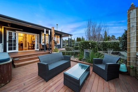 Photo of property in 104 Pitt Road, Hillsborough, New Plymouth, 4372