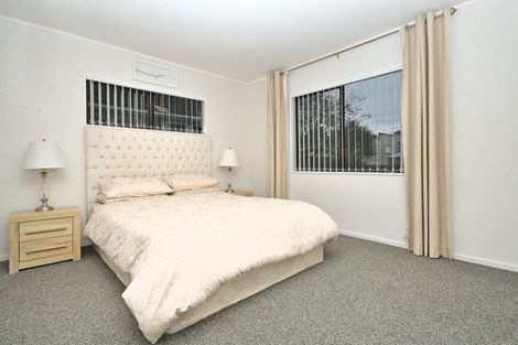 Photo of property in 25b Wyllie Road, Papatoetoe, Auckland, 2025