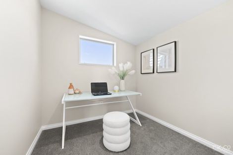 Photo of property in 8d Glen Iris Grove, Woburn, Lower Hutt, 5010