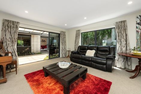 Photo of property in 18 Southill Way, Pyes Pa, Tauranga, 3112