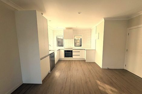 Photo of property in 40a Kervil Avenue, Te Atatu Peninsula, Auckland, 0610