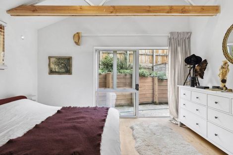 Photo of property in 10a Larch Place, Wanaka, 9305