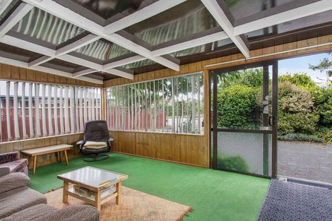 Photo of property in 2/15 Tuscany Place, Beckenham, Christchurch, 8023