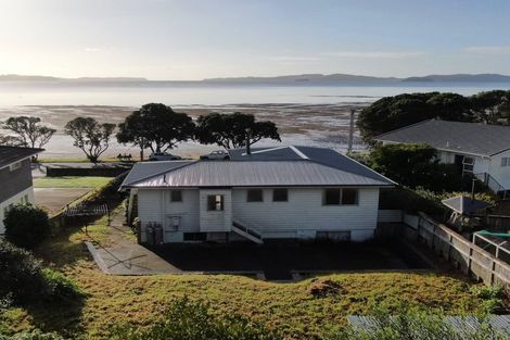 Photo of property in 15 Dalton Road, Snells Beach, 0920