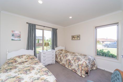 Photo of property in 49 Armstrong Avenue, Carterton, 5713