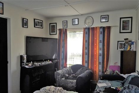 Photo of property in 13 Chelburn Crescent, Mangere East, Auckland, 2024