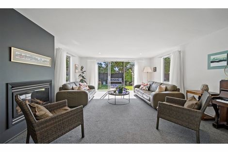 Photo of property in 127a Rocking Horse Road, Southshore, Christchurch, 8062