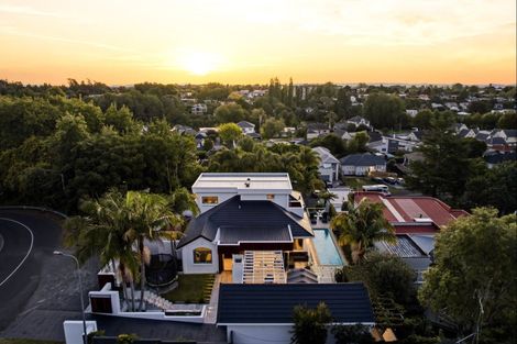 Photo of property in 1 Woodstock Road, Fairfield, Hamilton, 3214